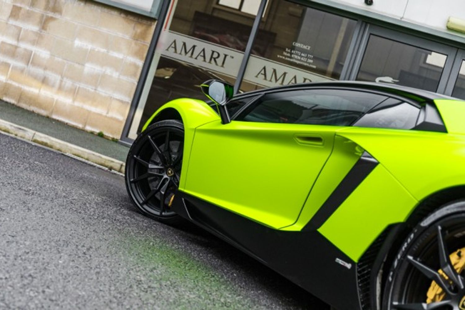 LAMBORGHINI AVENTADOR COUPE 6.5 V12 2DR SEMI AUTOMATIC