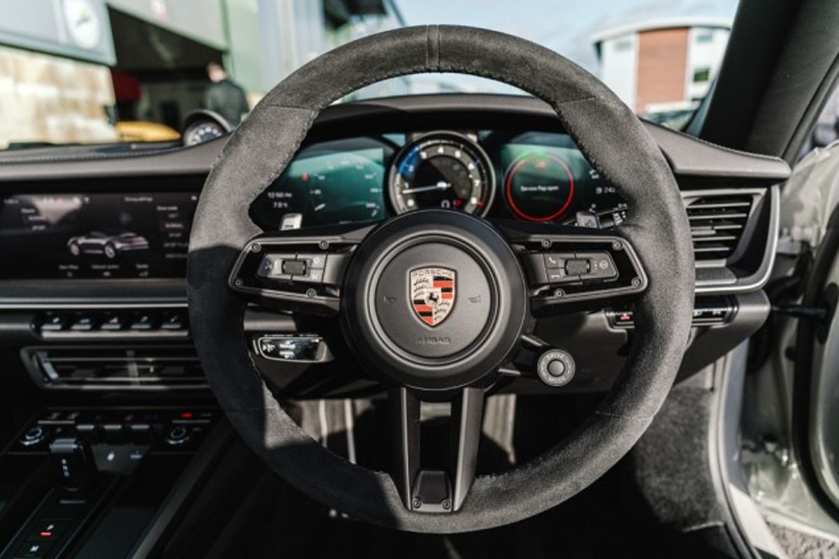PORSCHE 911 CONVERTIBLE 3.0 CARRERA 4S PDK 2DR SEMI AUTOMATIC