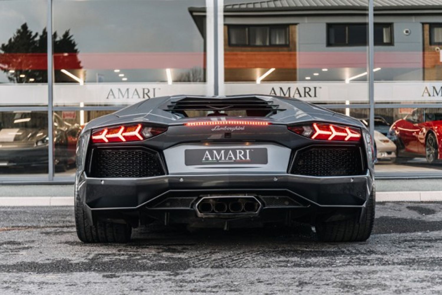 LAMBORGHINI AVENTADOR COUPE 6.5 V12 2DR SEMI AUTOMATIC