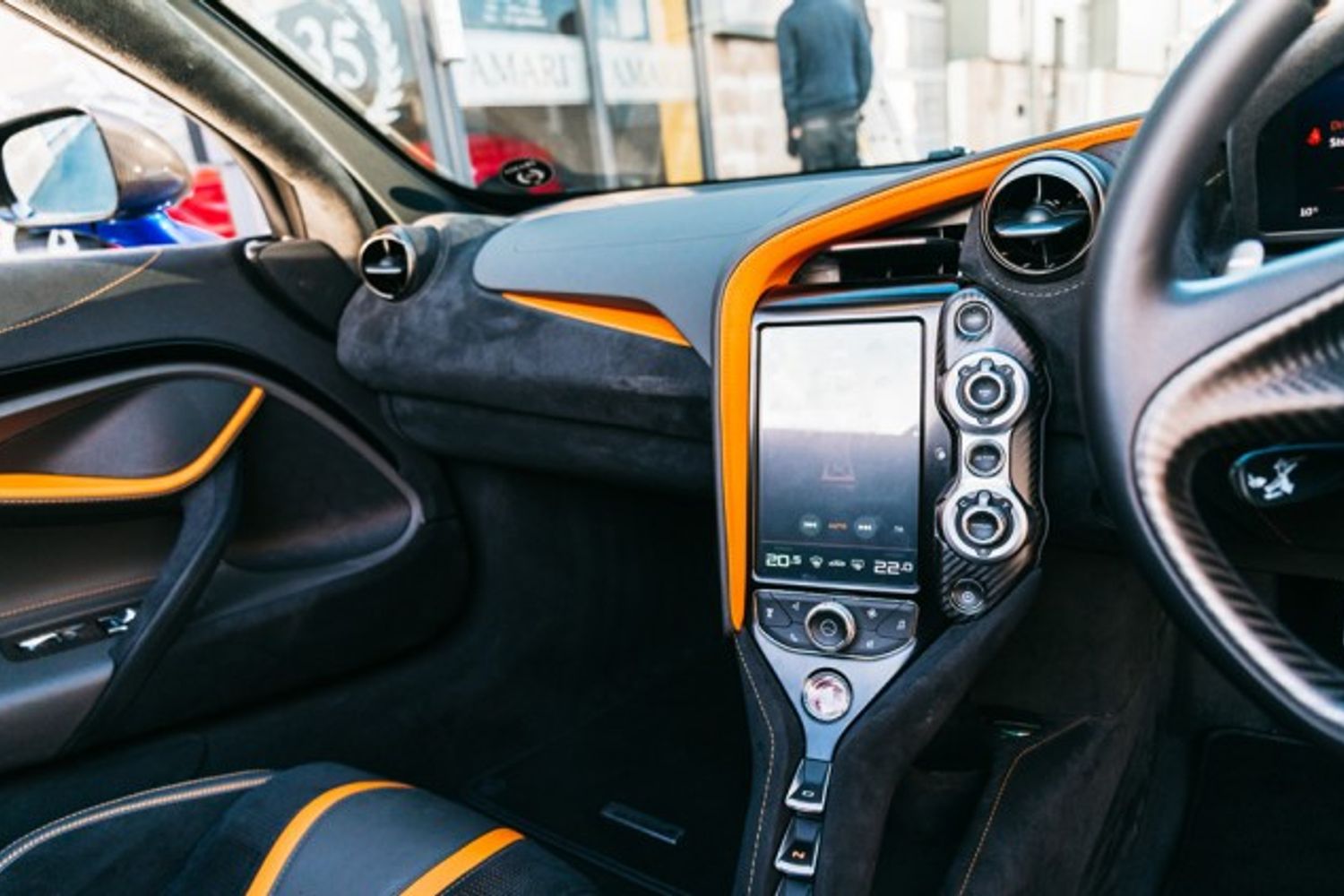 MCLAREN 720S CONVERTIBLE Performance 4.0 V8 SSG 2DR SEMI AUTOMATIC