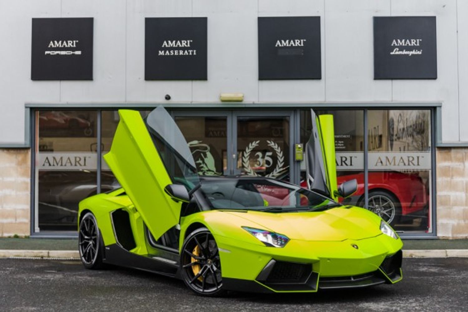 LAMBORGHINI AVENTADOR COUPE 6.5 V12 2DR SEMI AUTOMATIC