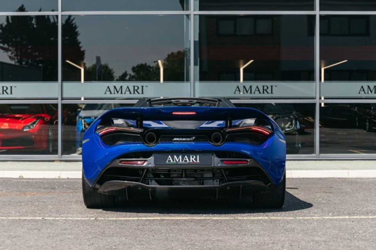 MCLAREN 720S CONVERTIBLE Performance 4.0 V8 SSG 2DR SEMI AUTOMATIC