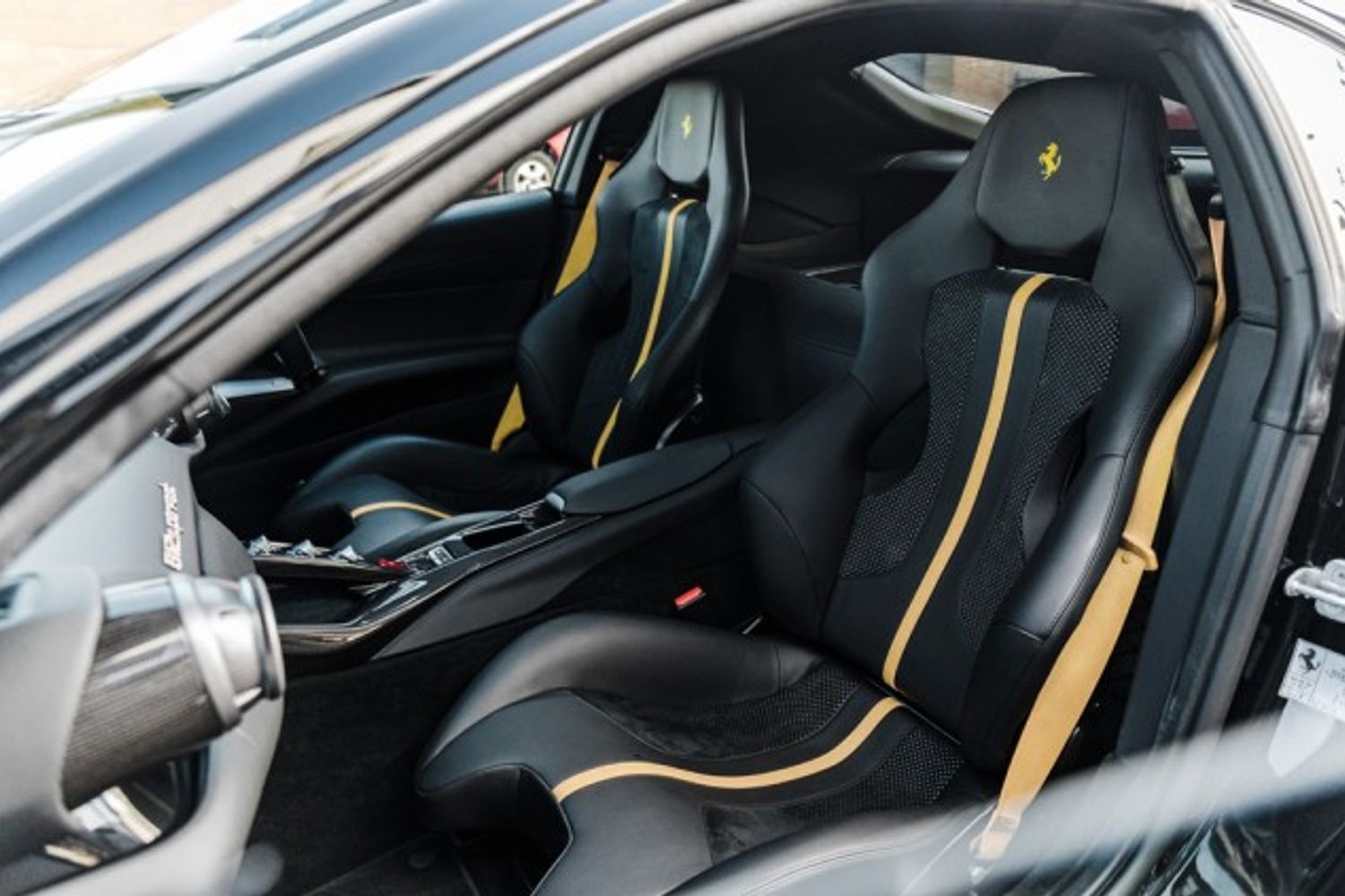 FERRARI 812 SUPERFAST COUPE 6.5 BCE 2DR SEMI AUTOMATIC