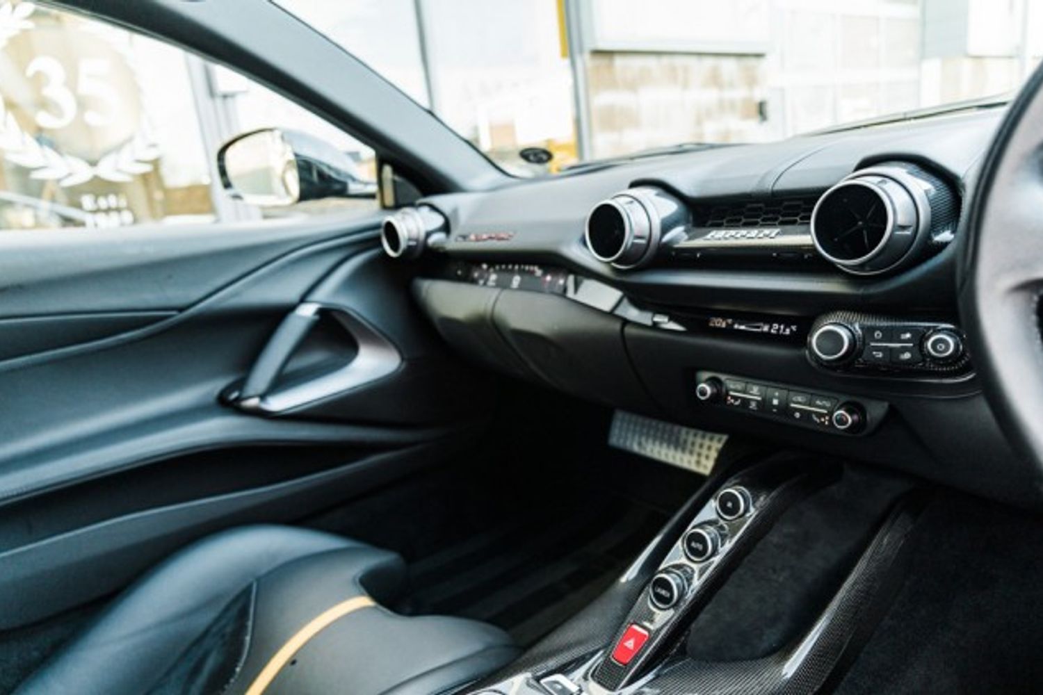 FERRARI 812 SUPERFAST COUPE 6.5 BCE 2DR SEMI AUTOMATIC