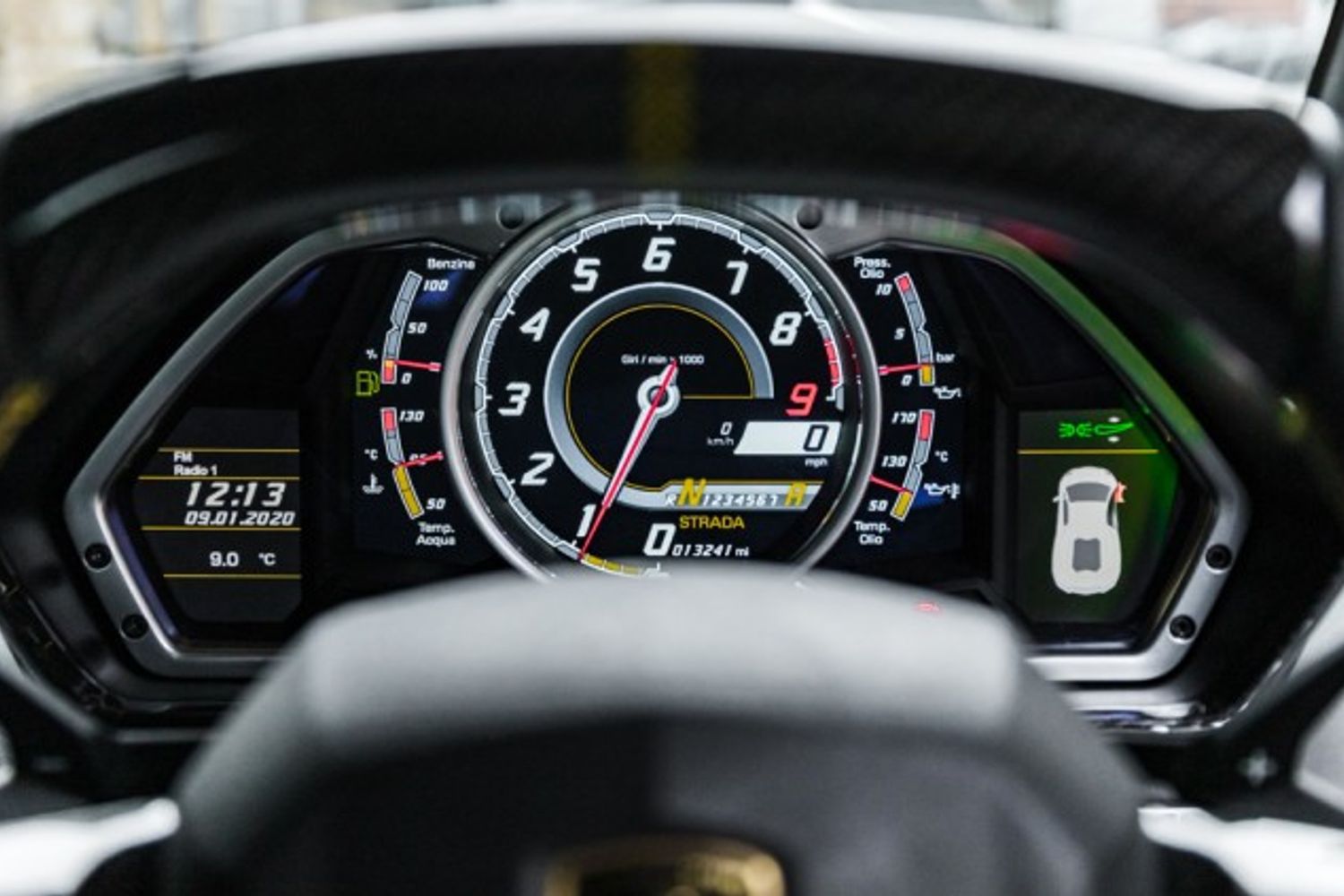 LAMBORGHINI AVENTADOR COUPE 6.5 V12 2DR SEMI AUTOMATIC