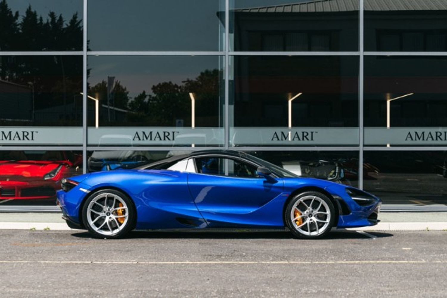 MCLAREN 720S CONVERTIBLE Performance 4.0 V8 SSG 2DR SEMI AUTOMATIC