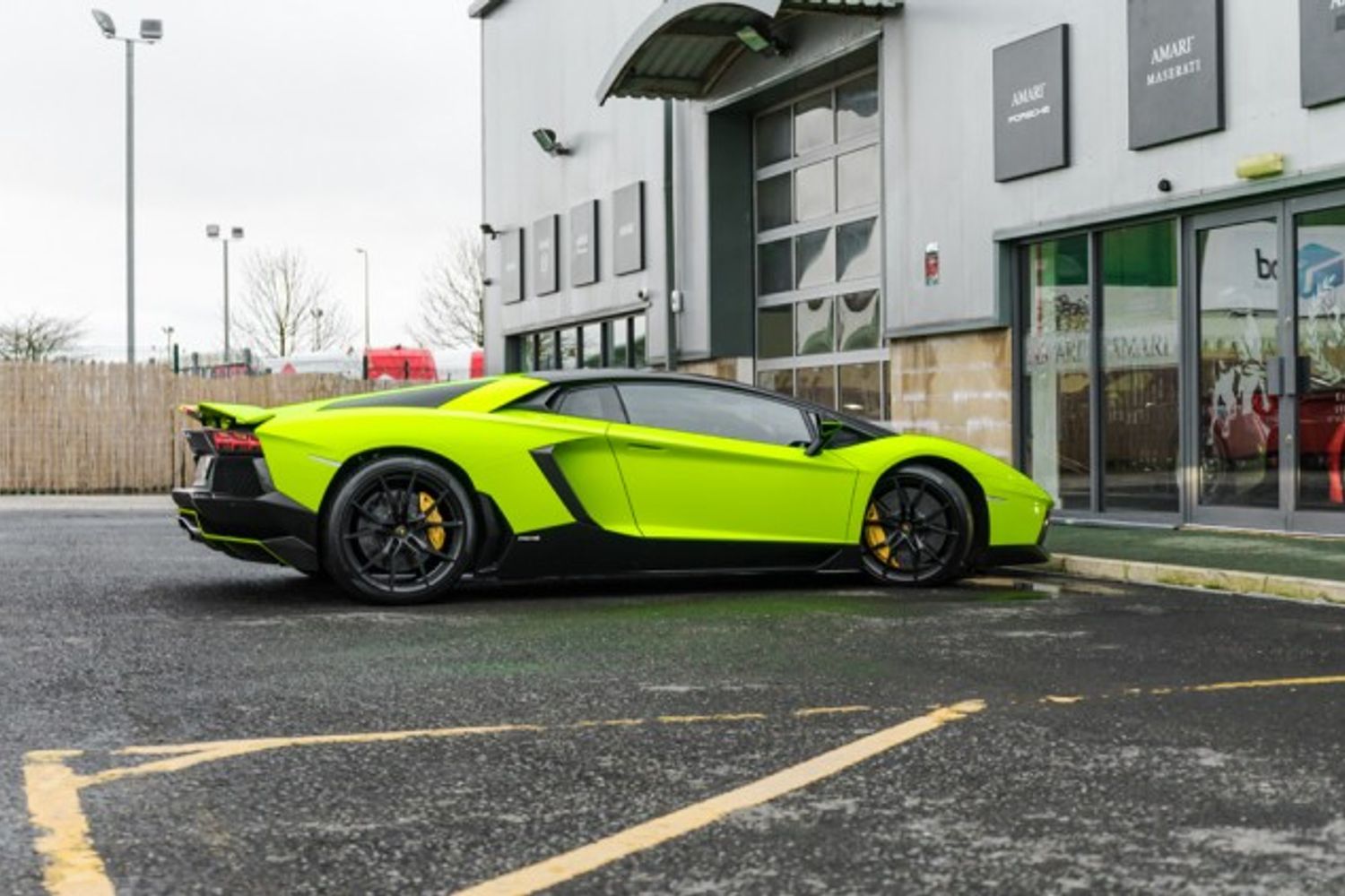 LAMBORGHINI AVENTADOR COUPE 6.5 V12 2DR SEMI AUTOMATIC