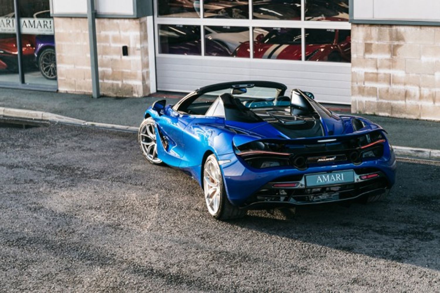 MCLAREN 720S CONVERTIBLE Performance 4.0 V8 SSG 2DR SEMI AUTOMATIC