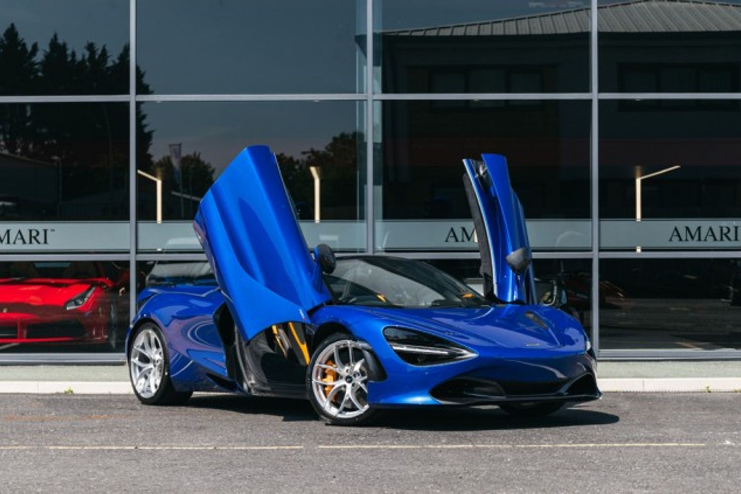 MCLAREN 720S CONVERTIBLE Performance 4.0 V8 SSG 2DR SEMI AUTOMATIC