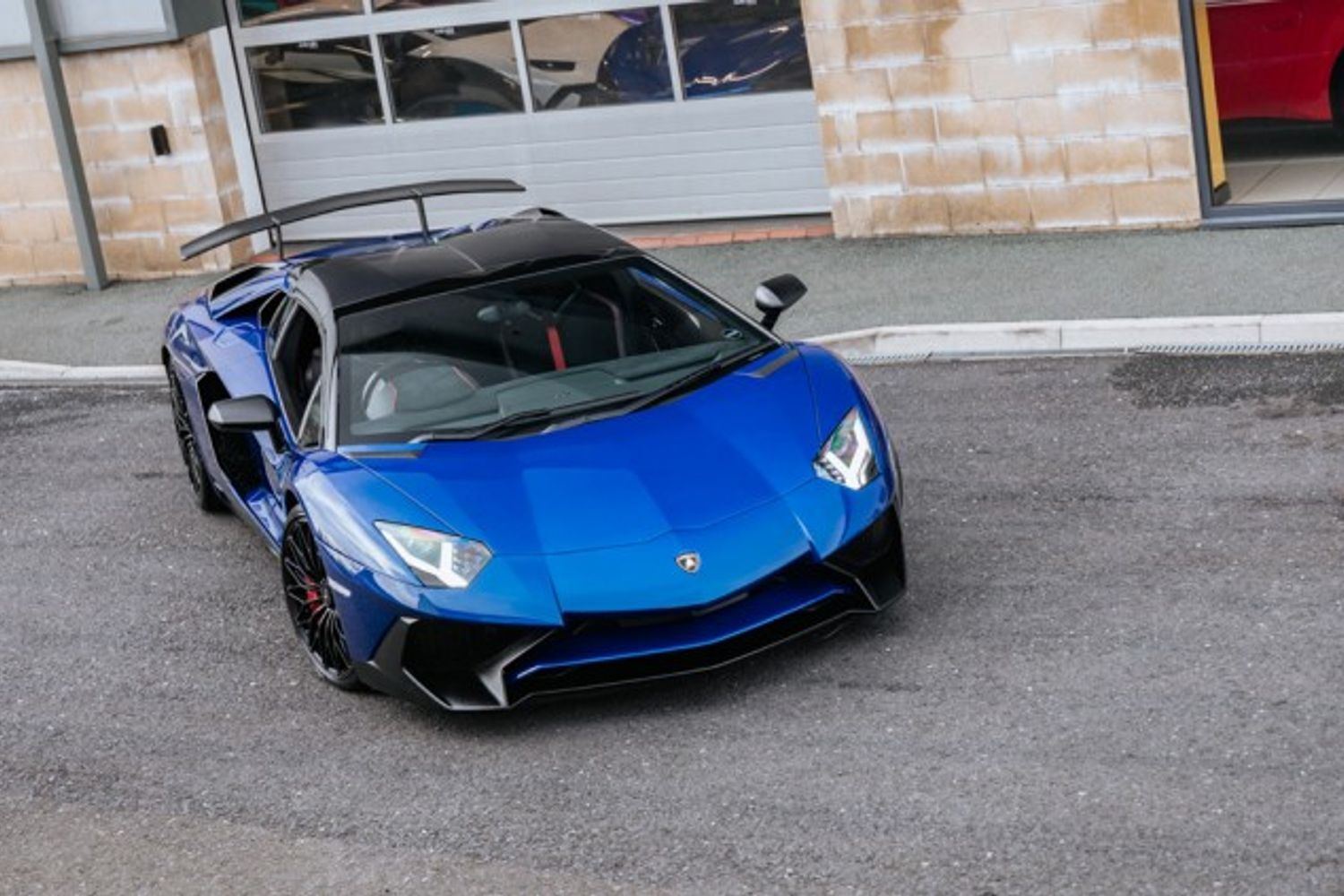 LAMBORGHINI AVENTADOR CONVERTIBLE 6.5 LP 750-4 SUPERVELOCE ROADSTER 2DR SEMI AUTOMATIC