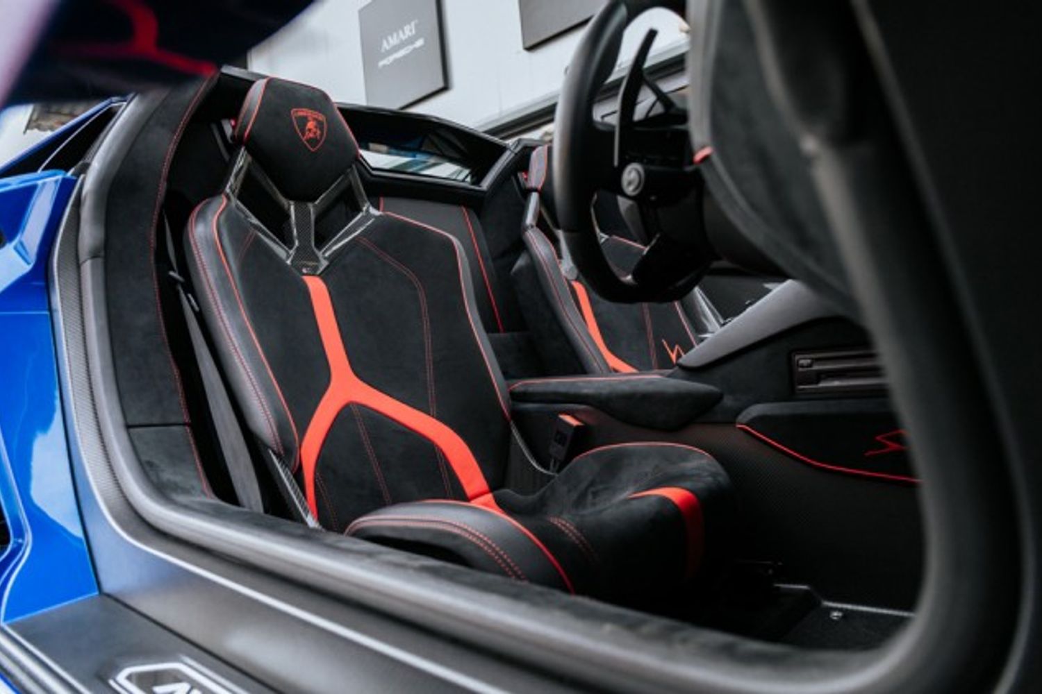 LAMBORGHINI AVENTADOR CONVERTIBLE 6.5 LP 750-4 SUPERVELOCE ROADSTER 2DR SEMI AUTOMATIC