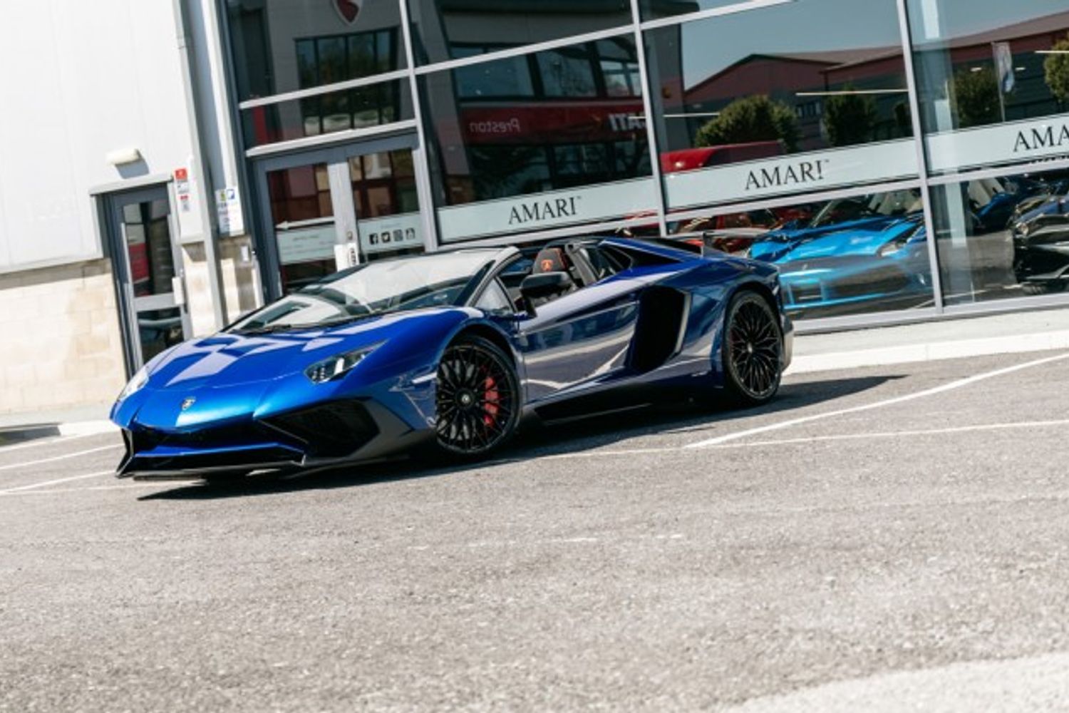 LAMBORGHINI AVENTADOR CONVERTIBLE 6.5 LP 750-4 SUPERVELOCE ROADSTER 2DR SEMI AUTOMATIC