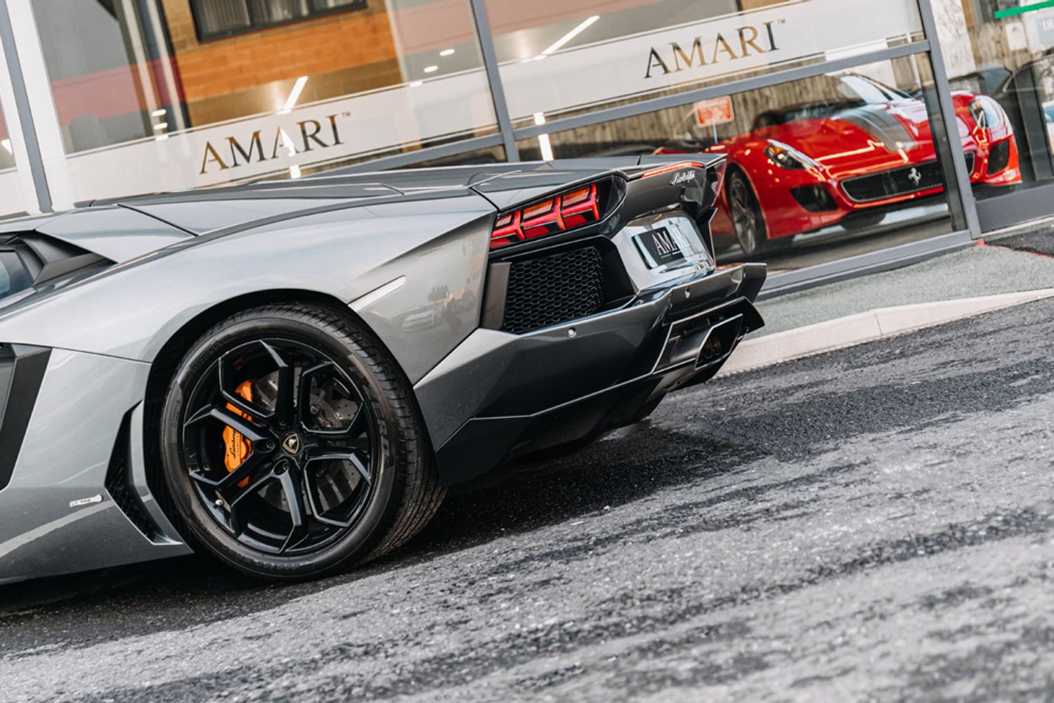 LAMBORGHINI AVENTADOR COUPE 6.5 V12 2DR SEMI AUTOMATIC