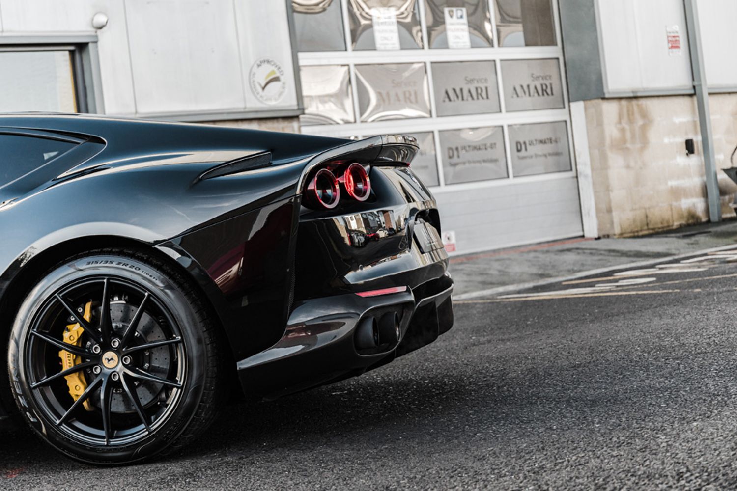 FERRARI 812 SUPERFAST COUPE 6.5 BCE 2DR SEMI AUTOMATIC
