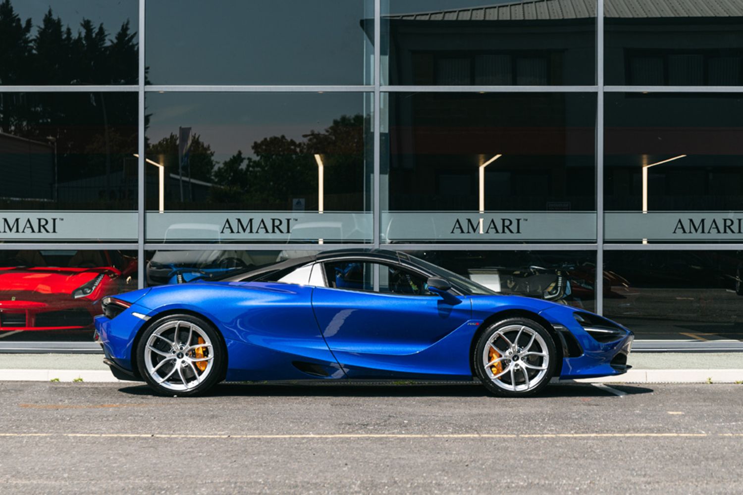 MCLAREN 720S CONVERTIBLE Performance 4.0 V8 SSG 2DR SEMI AUTOMATIC