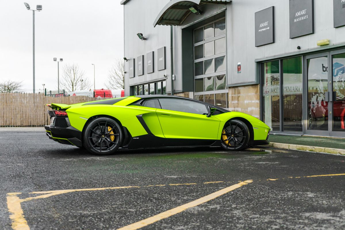 LAMBORGHINI AVENTADOR COUPE 6.5 V12 2DR SEMI AUTOMATIC