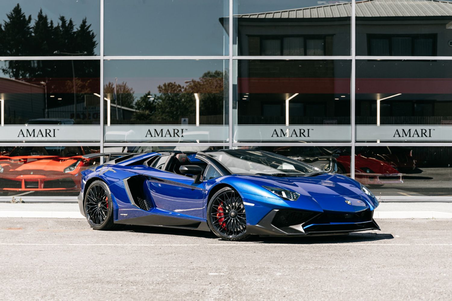 LAMBORGHINI AVENTADOR CONVERTIBLE 6.5 LP 750-4 SUPERVELOCE ROADSTER 2DR SEMI AUTOMATIC