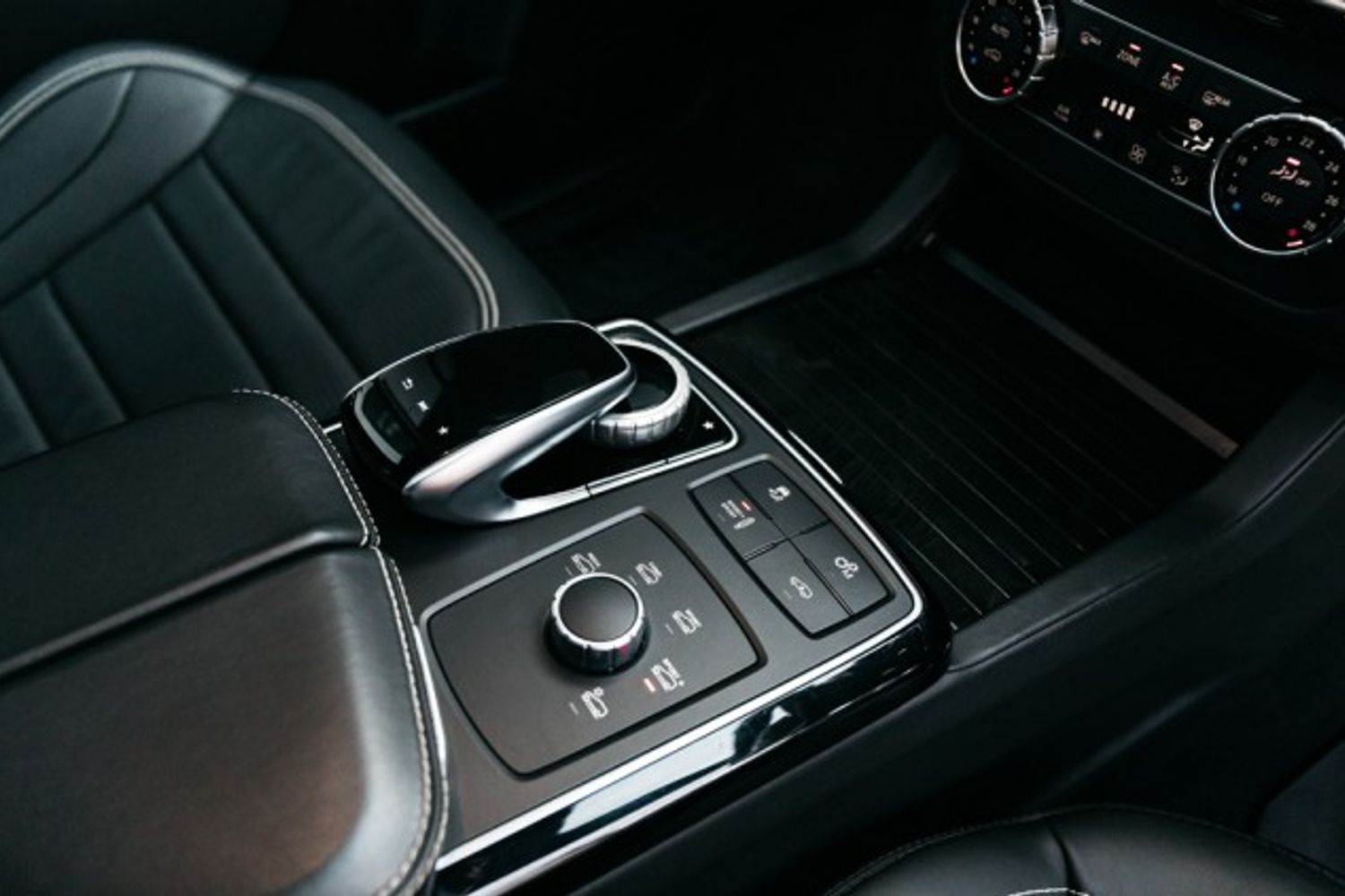 MERCEDES-BENZ GLS ESTATE 5.5 AMG GLS 63 4MATIC 5DR AUTOMATIC
