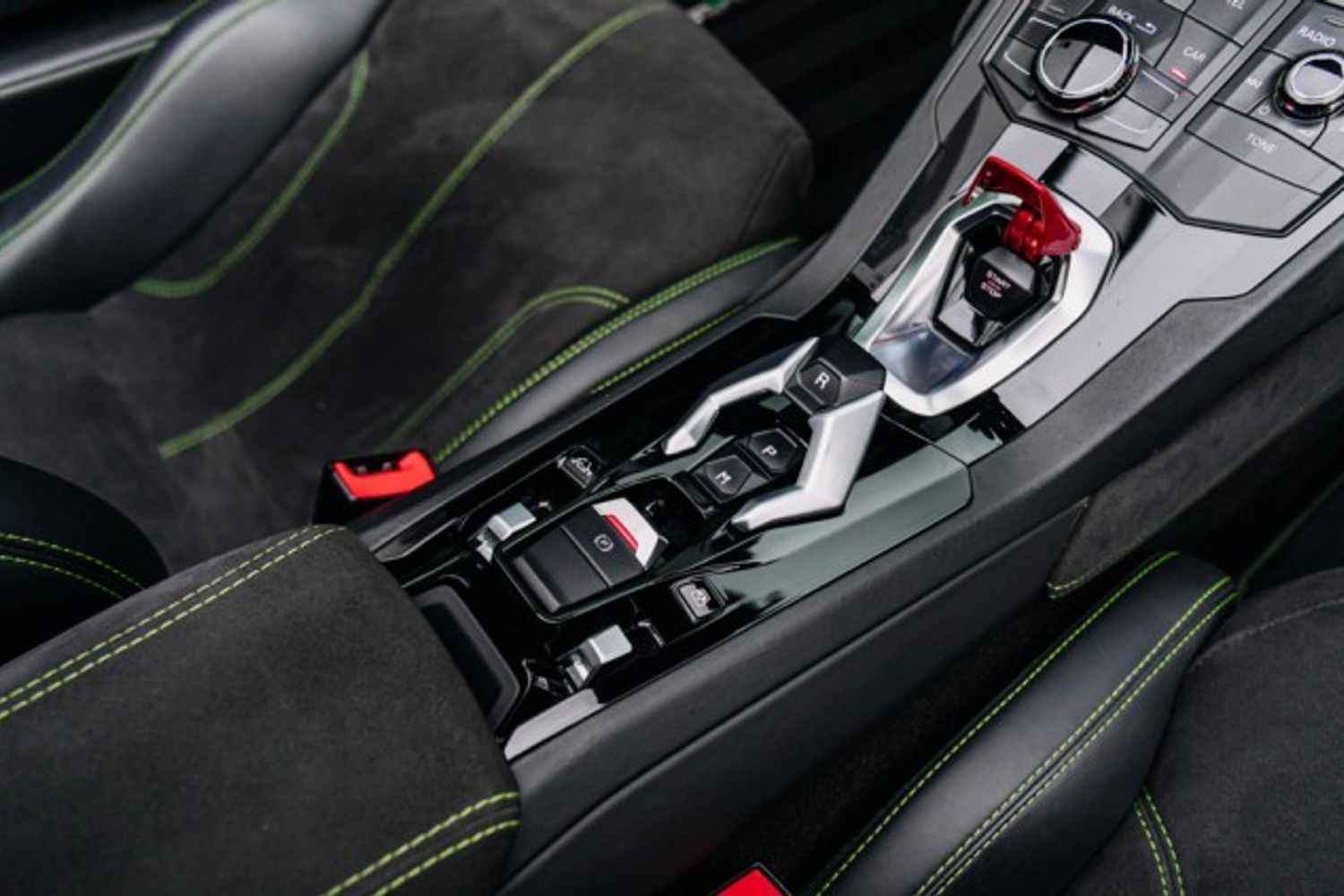 LAMBORGHINI HURACAN CONVERTIBLE 5.2 LP 610-4 SPYDER 2DR SEMI AUTOMATIC