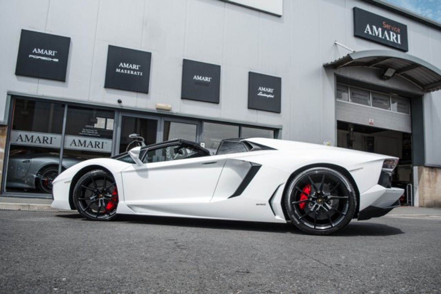 LAMBORGHINI AVENTADOR CONVERTIBLE 6.5 LP 700-4 ROADSTER 2DR SEMI AUTOMATIC
