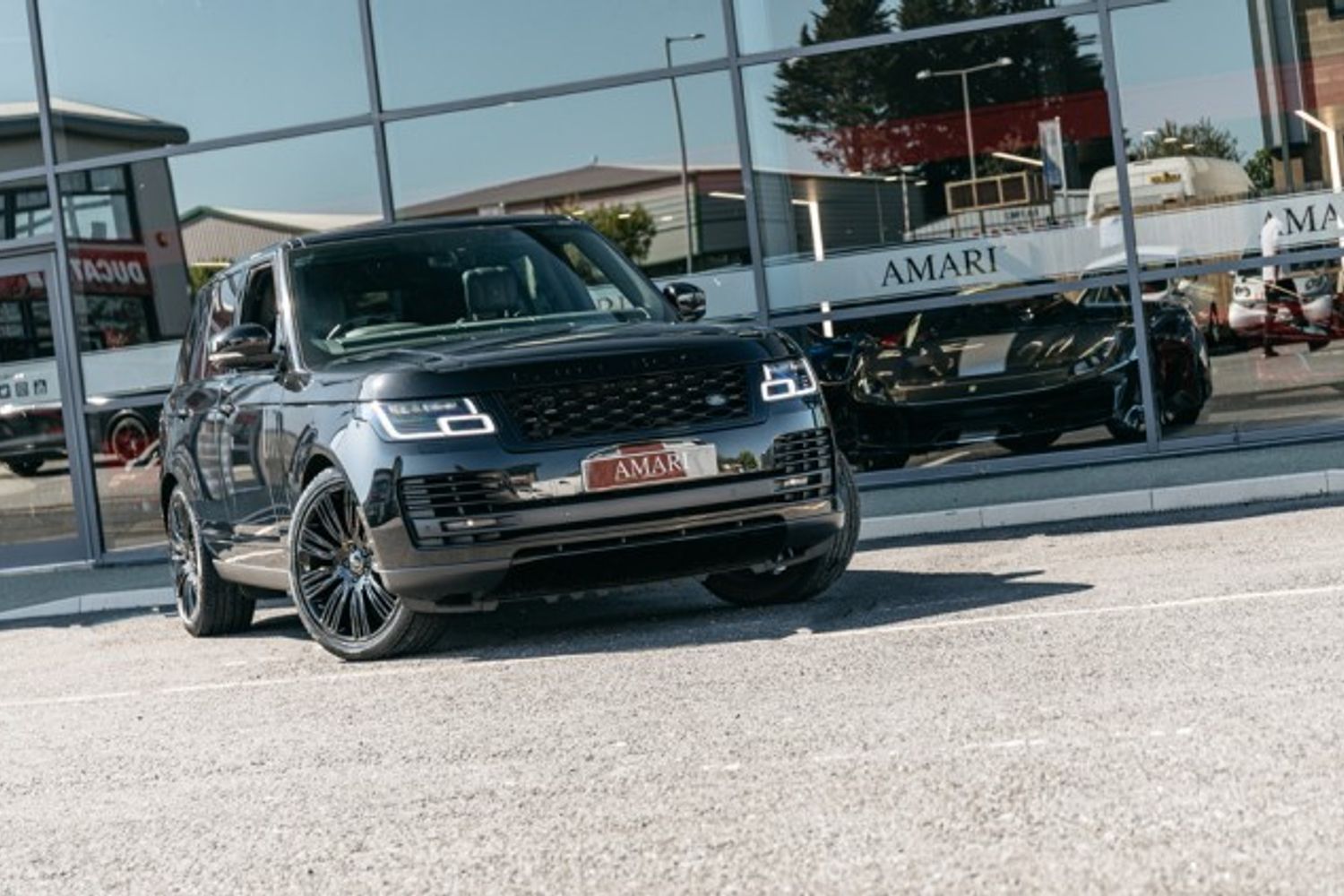 LAND ROVER RANGE ROVER DIESEL ESTATE 3.0 TDV6 VOGUE 5DR AUTOMATIC