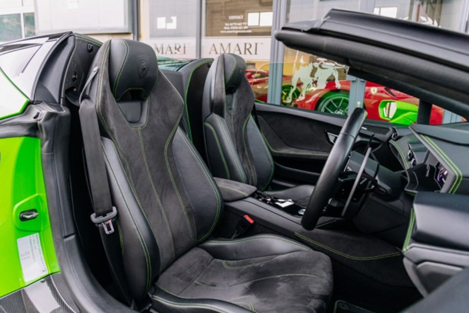 LAMBORGHINI HURACAN CONVERTIBLE 5.2 LP 610-4 SPYDER 2DR SEMI AUTOMATIC