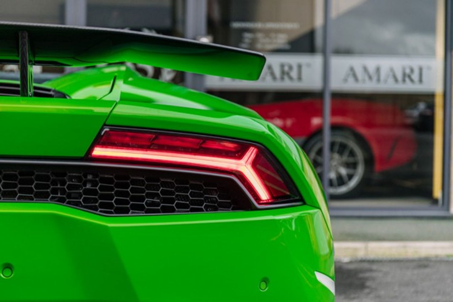 LAMBORGHINI HURACAN CONVERTIBLE 5.2 LP 610-4 SPYDER 2DR SEMI AUTOMATIC