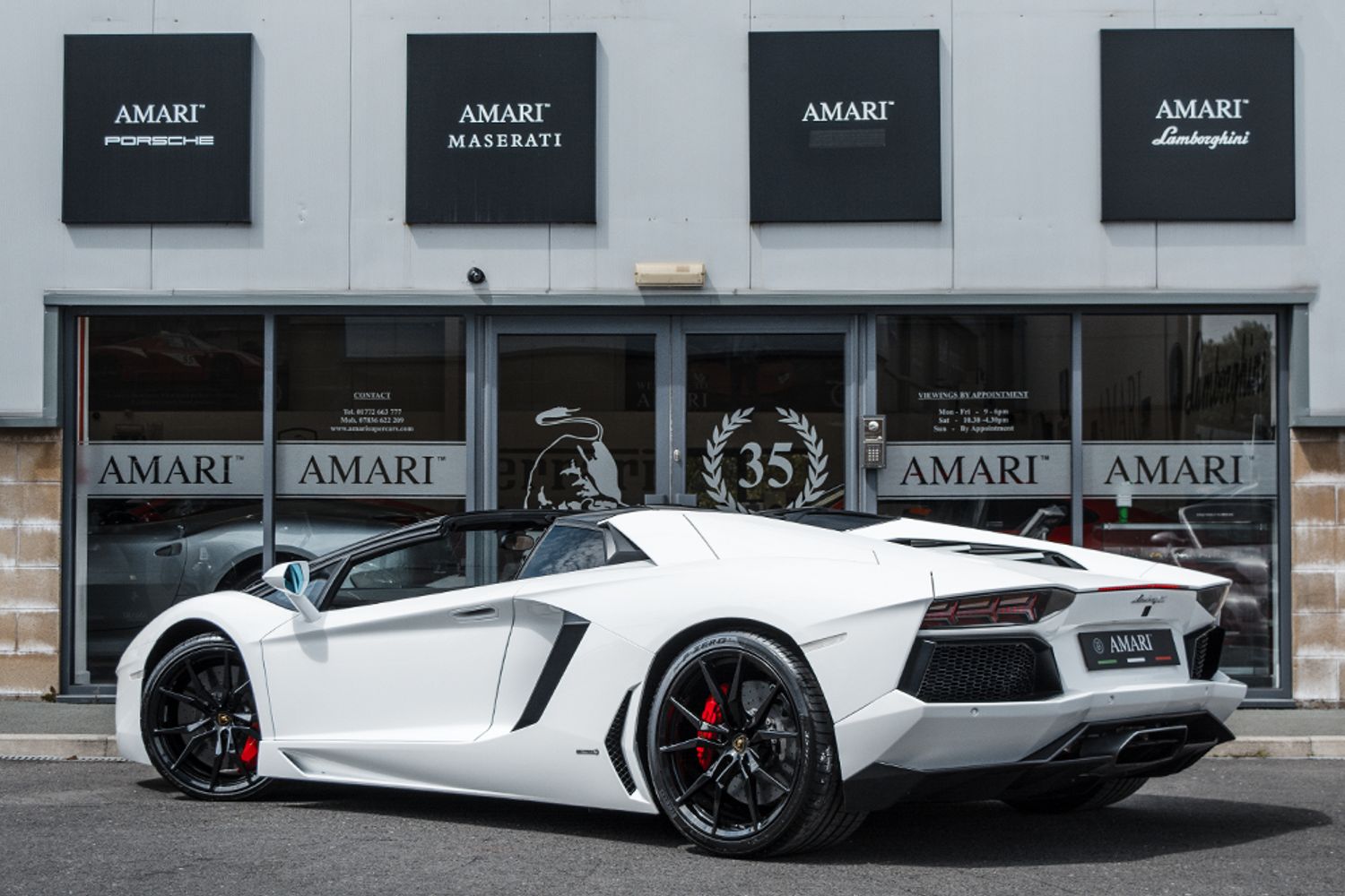 LAMBORGHINI AVENTADOR CONVERTIBLE 6.5 LP 700-4 ROADSTER 2DR SEMI AUTOMATIC