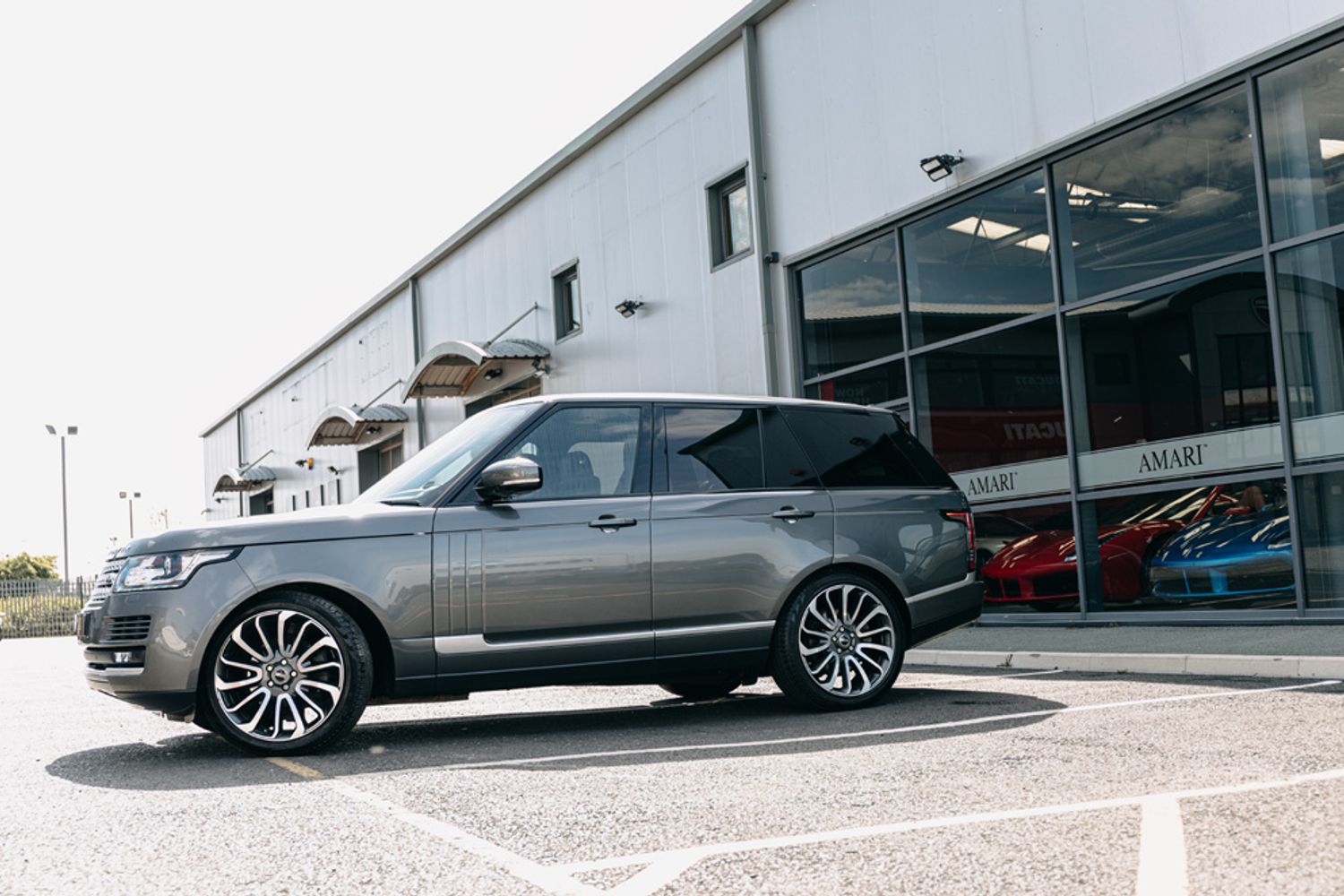 LAND ROVER RANGE ROVER DIESEL ESTATE 3.0 TDV6 VOGUE 5DR AUTOMATIC