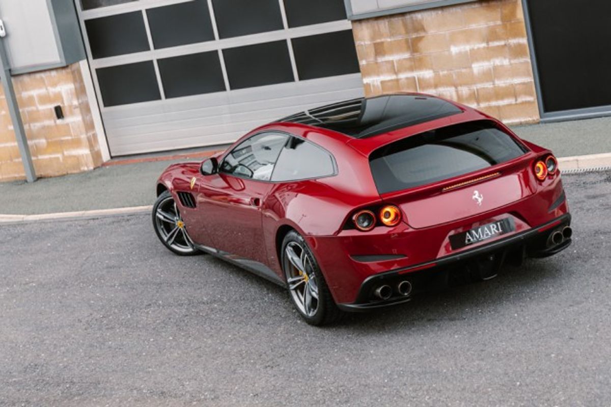 FERRARI GTC4LUSSO HATCHBACK 6.3 V12 3DR SEMI AUTOMATIC