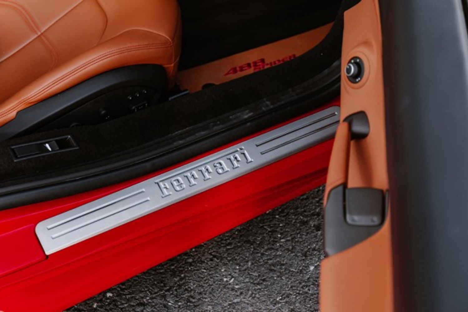 FERRARI 488 CONVERTIBLE 3.9 SPIDER 2DR SEMI AUTOMATIC