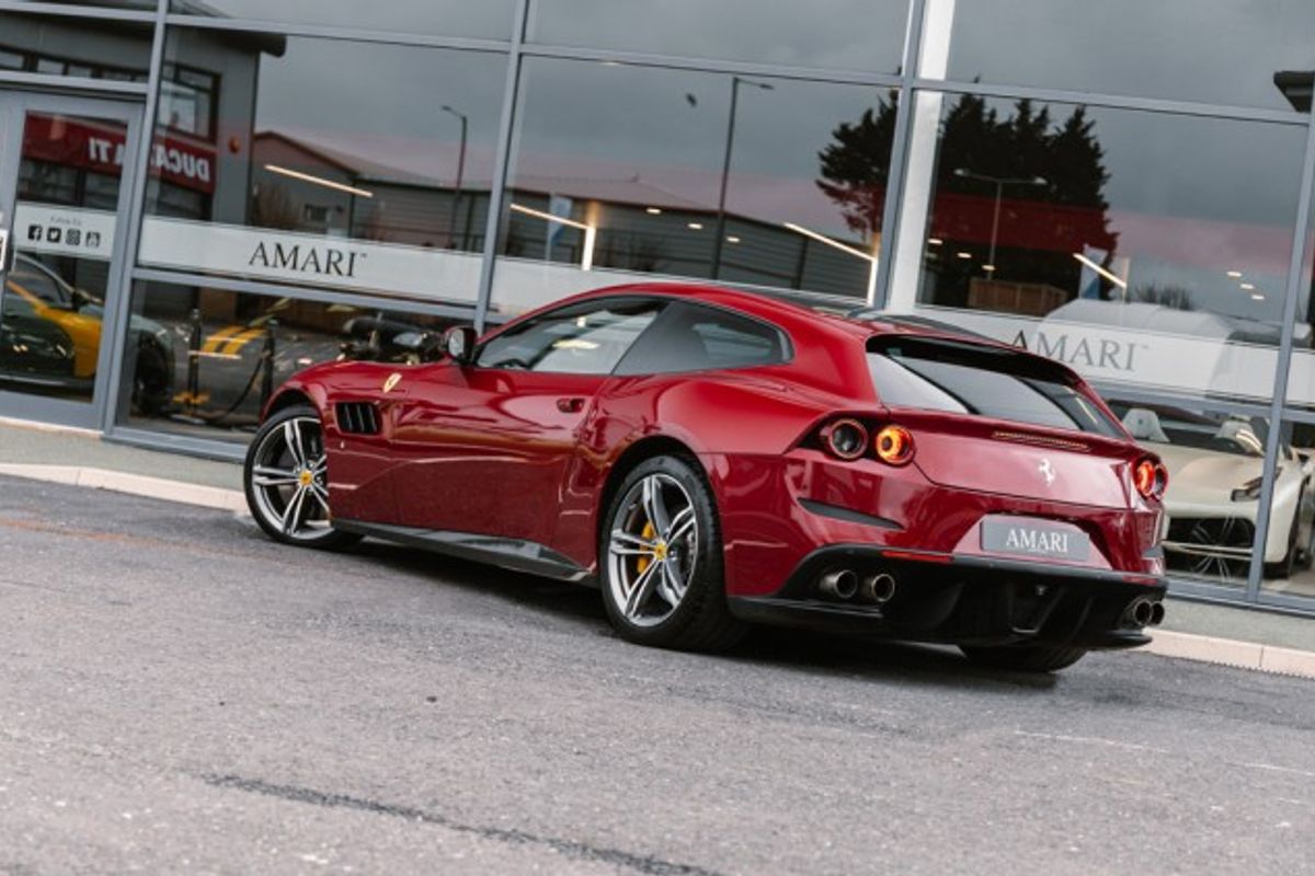 FERRARI GTC4LUSSO HATCHBACK 6.3 V12 3DR SEMI AUTOMATIC