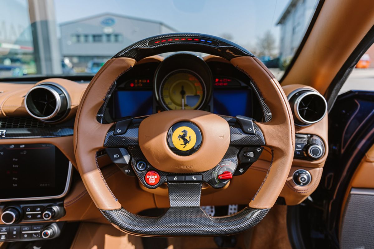 FERRARI PORTOFINO CONVERTIBLE 3.9 BCA 2DR SEMI AUTOMATIC