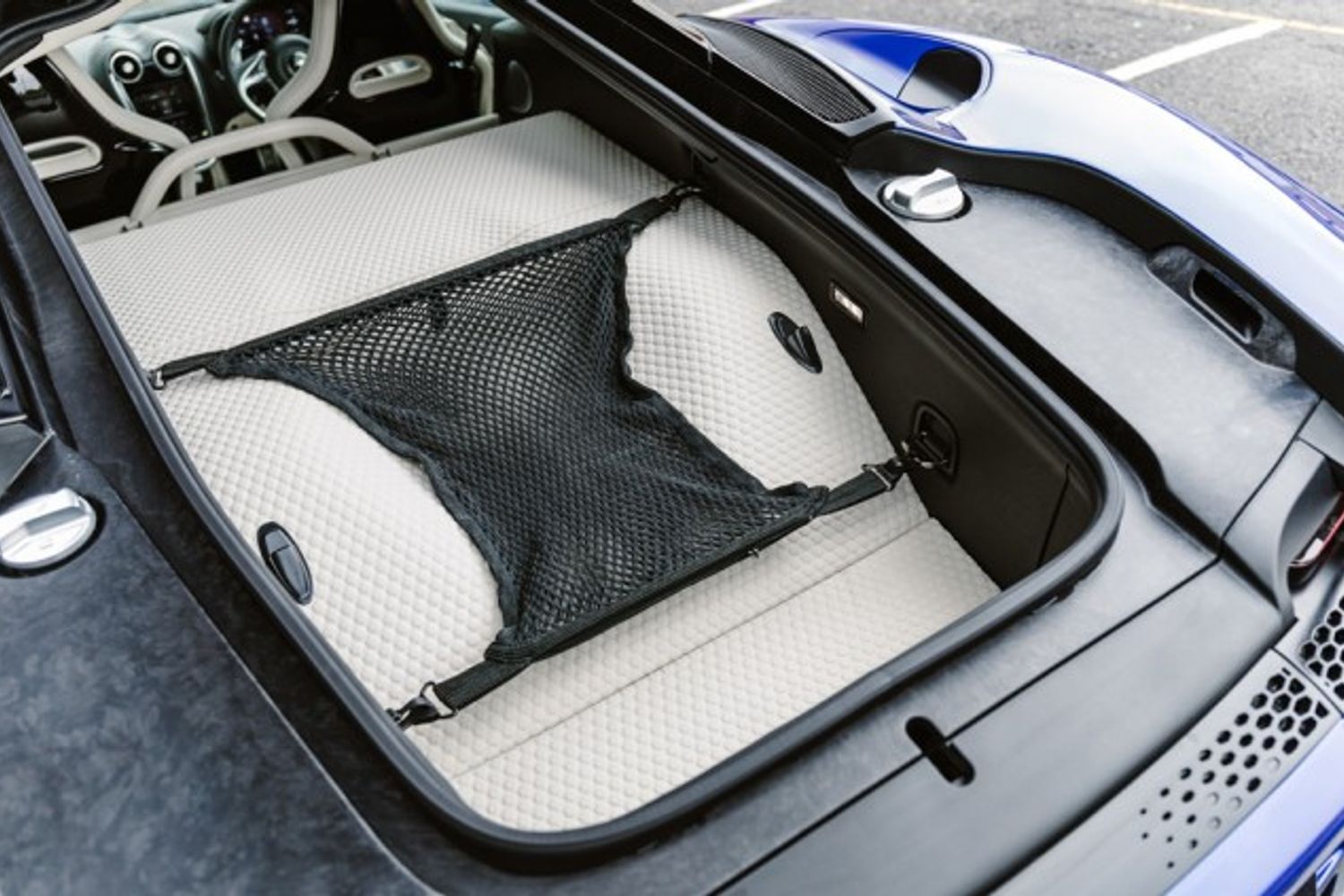 MCLAREN GT COUPE 4.0 V8 SSG 2DR SEMI AUTOMATIC