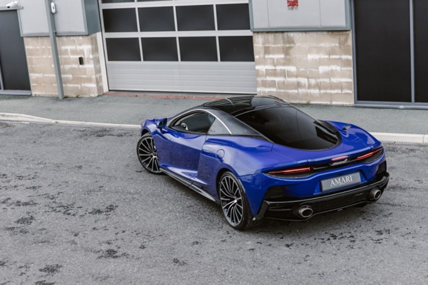 MCLAREN GT COUPE 4.0 V8 SSG 2DR SEMI AUTOMATIC