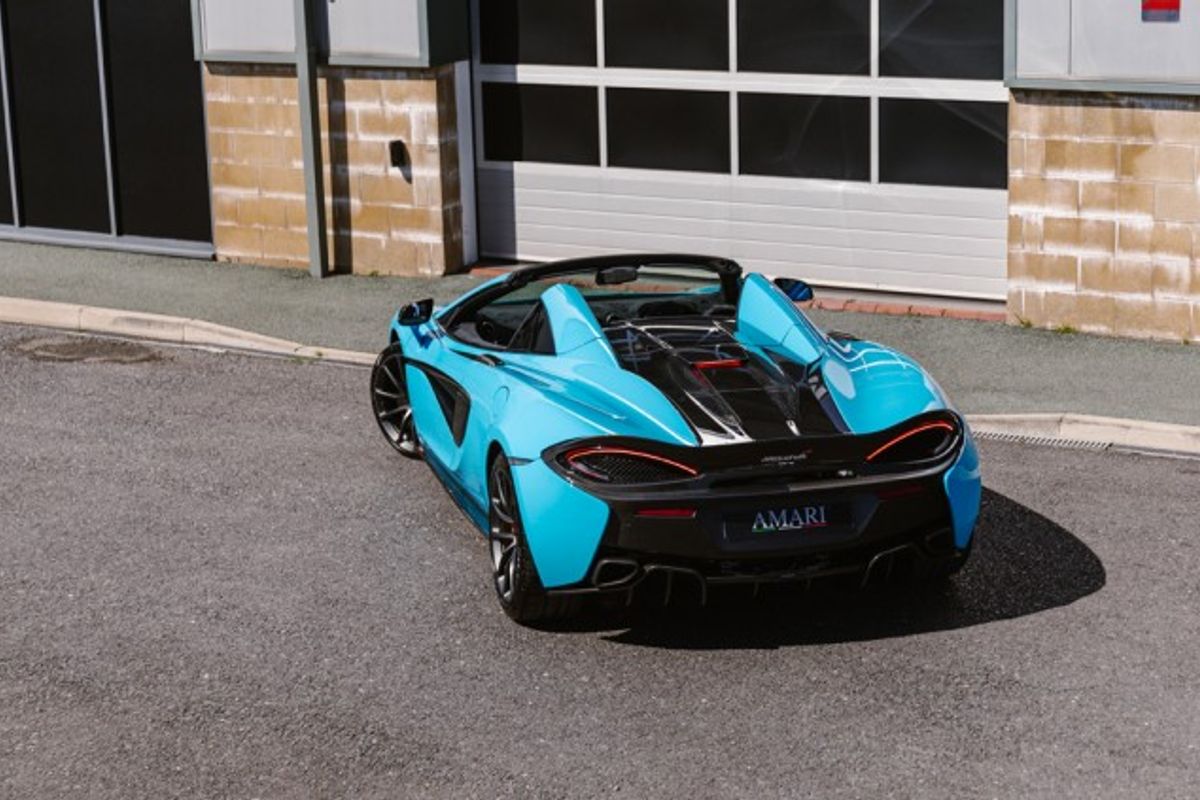 MCLAREN 570 CONVERTIBLE 3.8 V8 SSG 2DR SEMI AUTOMATIC