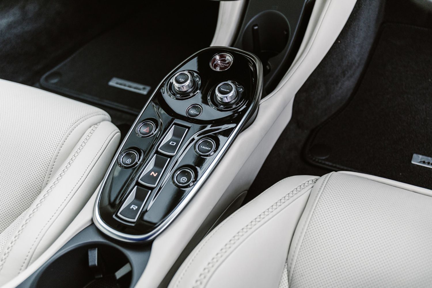 MCLAREN GT COUPE 4.0 V8 SSG 2DR SEMI AUTOMATIC