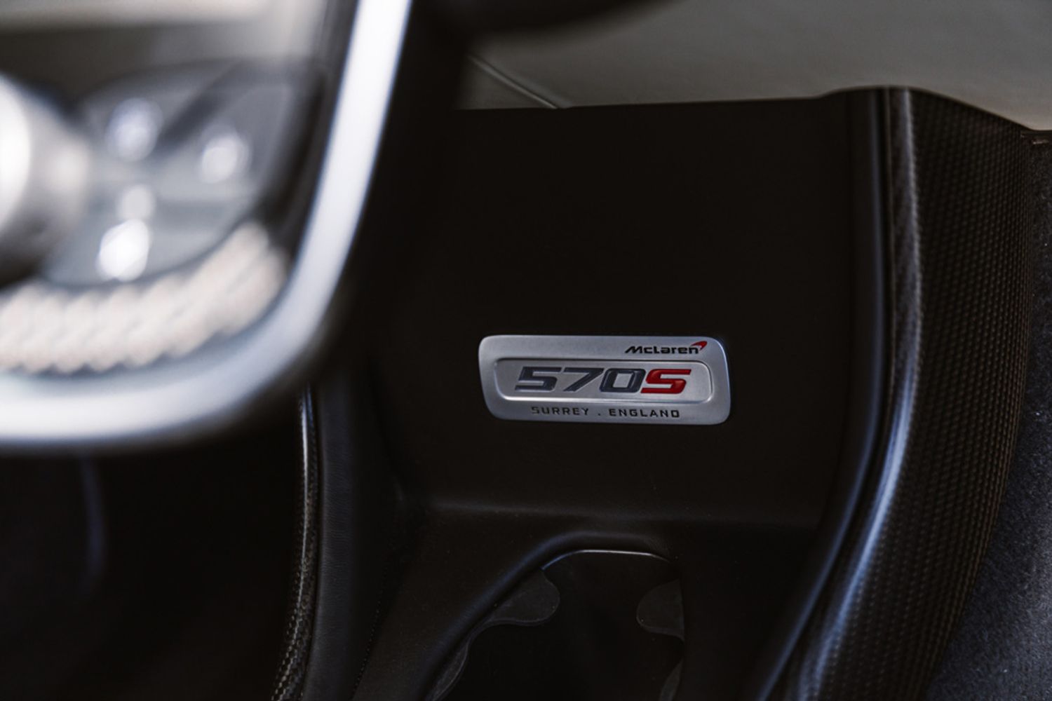 MCLAREN 570 CONVERTIBLE 3.8 V8 SSG 2DR SEMI AUTOMATIC