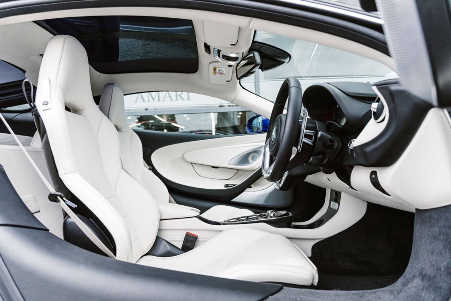MCLAREN GT COUPE 4.0 V8 SSG 2DR SEMI AUTOMATIC
