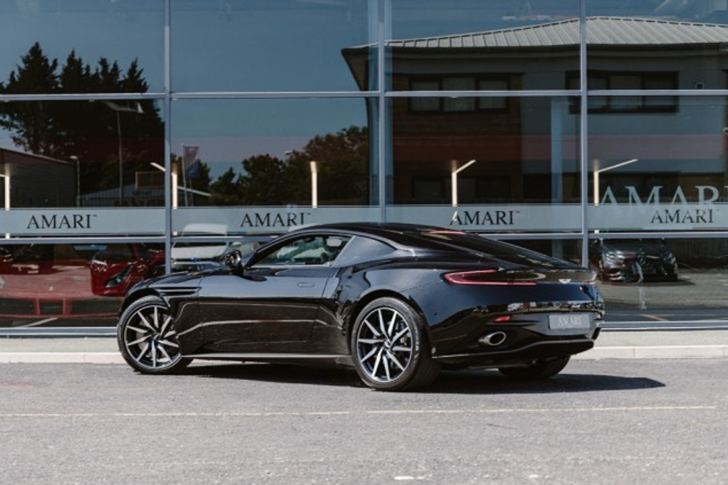 ASTON MARTIN DB11 COUPE 5.2 V12 2DR AUTOMATIC