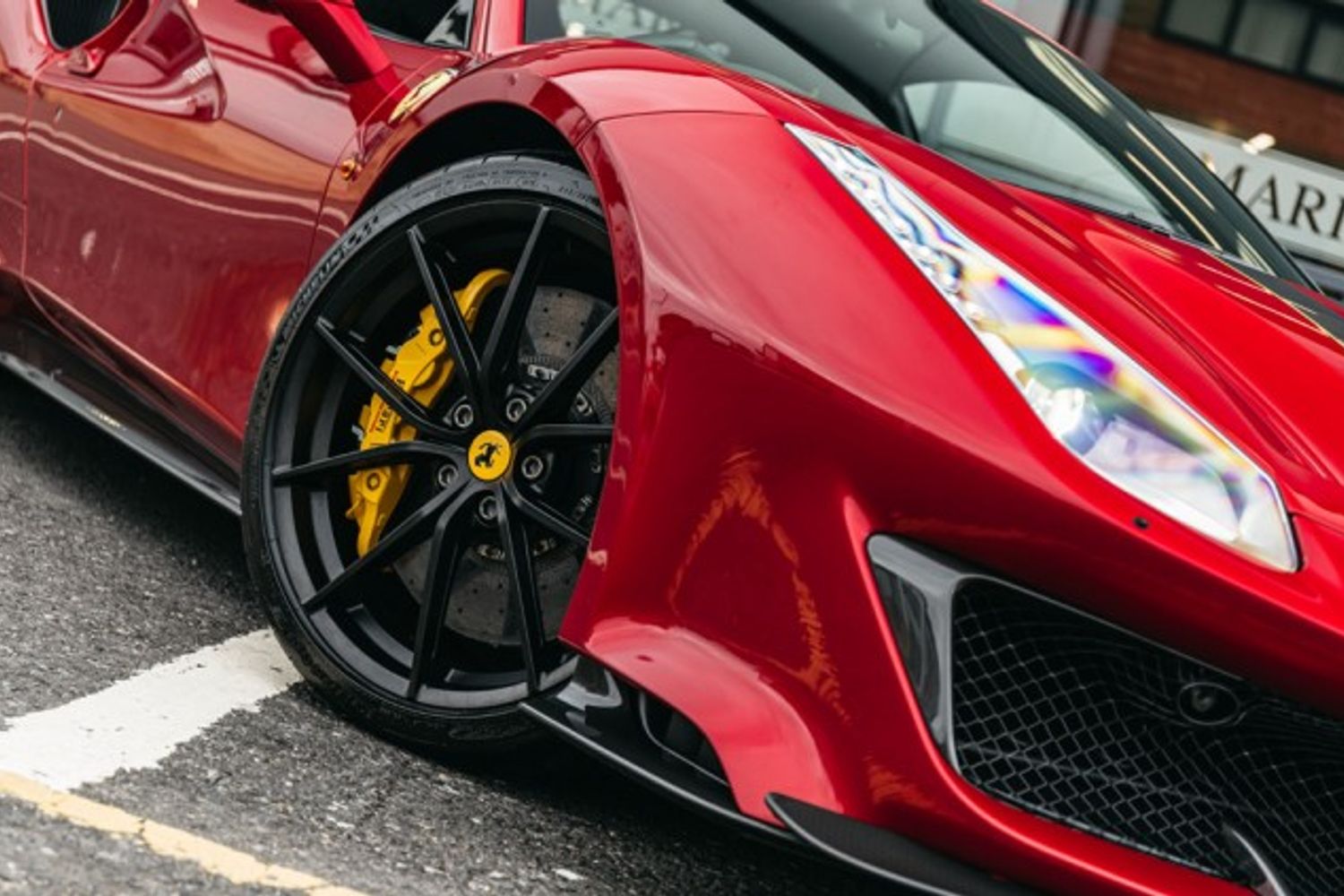 FERRARI 488 PISTA VS COUPE 3.9 VS 2DR SEMI AUTOMATIC