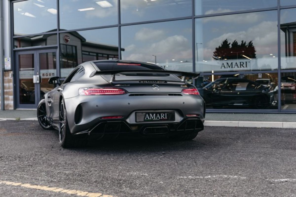 Mercedes-Benz AMG GT R Premium 4.0 2dr Auto