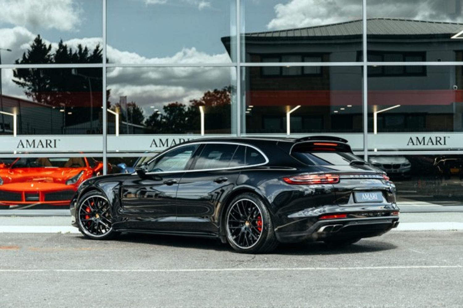 PORSCHE PANAMERA ESTATE 4.0 TURBO SPORT TURISMO PDK 5DR SEMI AUTOMATIC