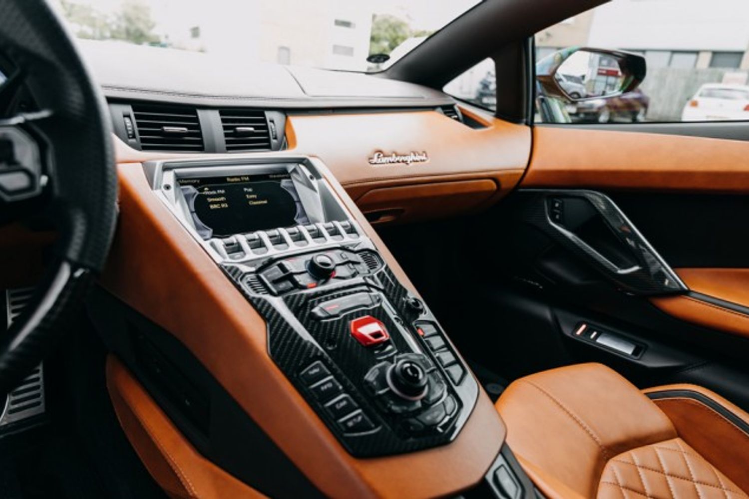 LAMBORGHINI AVENTADOR COUPE 6.5 LP 740-4 S 2DR SEMI AUTOMATIC