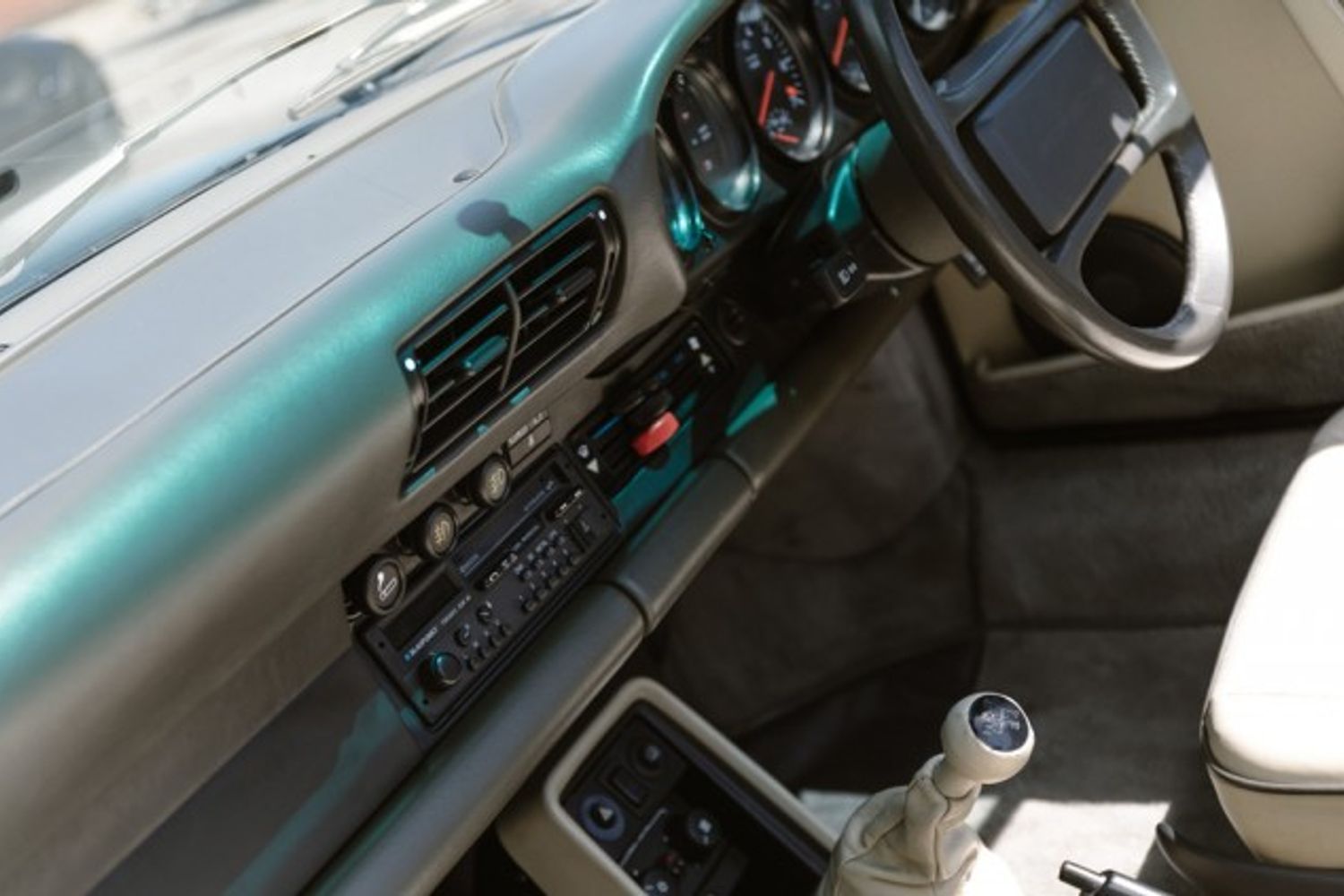 PORSCHE 911 TURBO CONVERTIBLE 3.3 TURBO 2DR