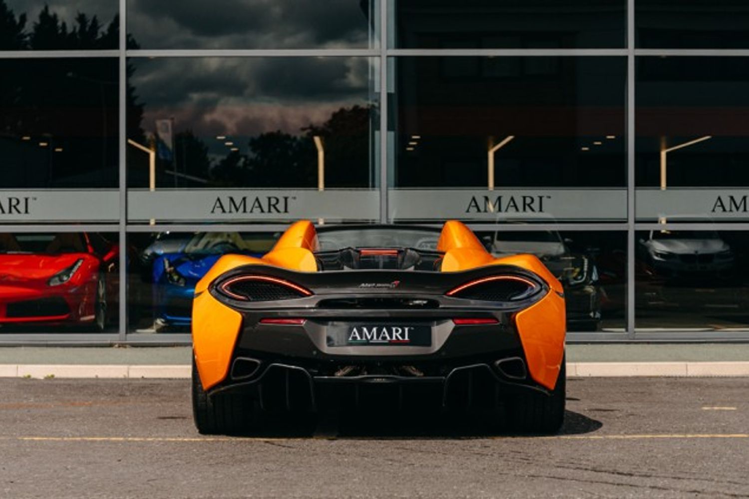 MCLAREN 570S V8 SSG CONVERTIBLE 3.8 V8 SSG 2DR SEMI AUTOMATIC