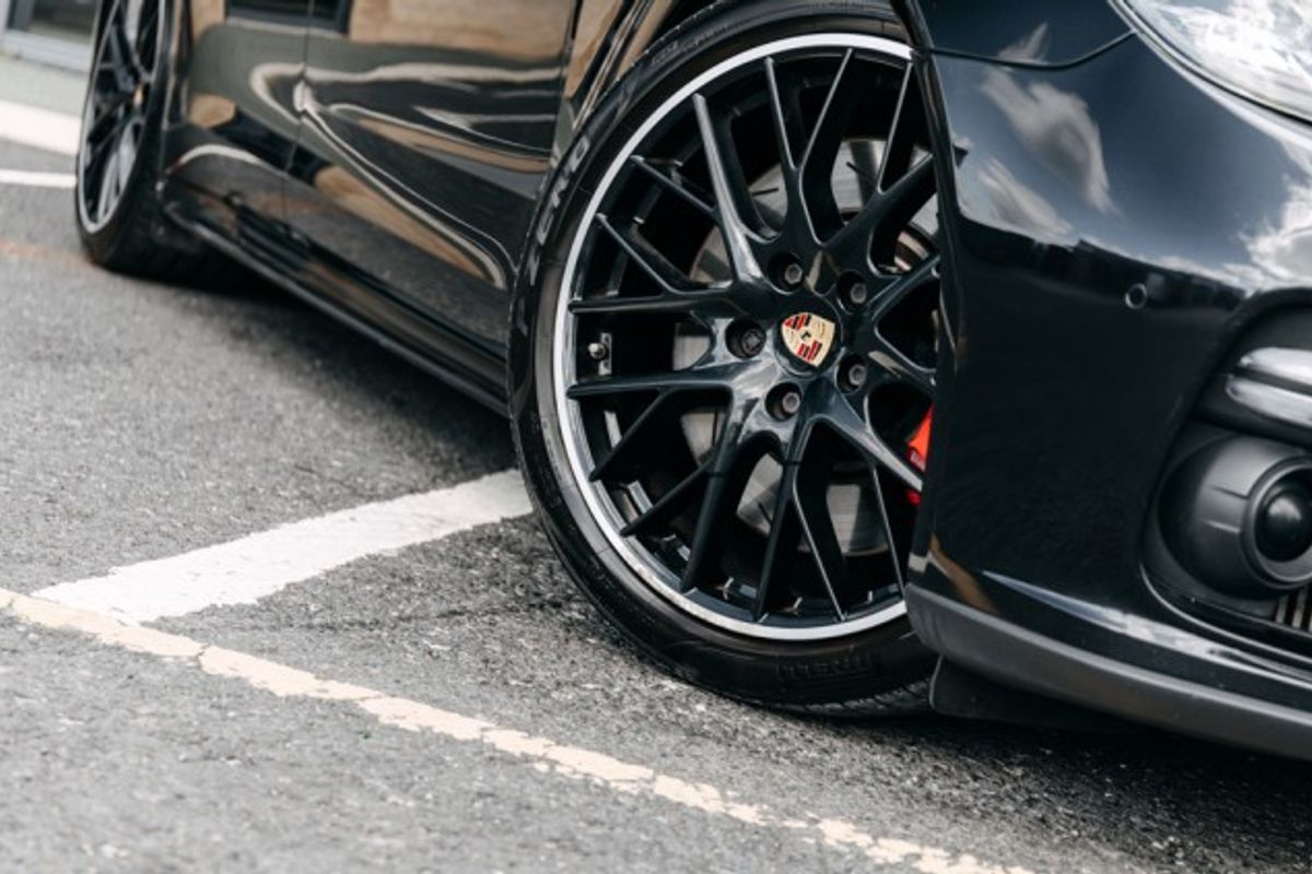 PORSCHE PANAMERA ESTATE 4.0 TURBO SPORT TURISMO PDK 5DR SEMI AUTOMATIC