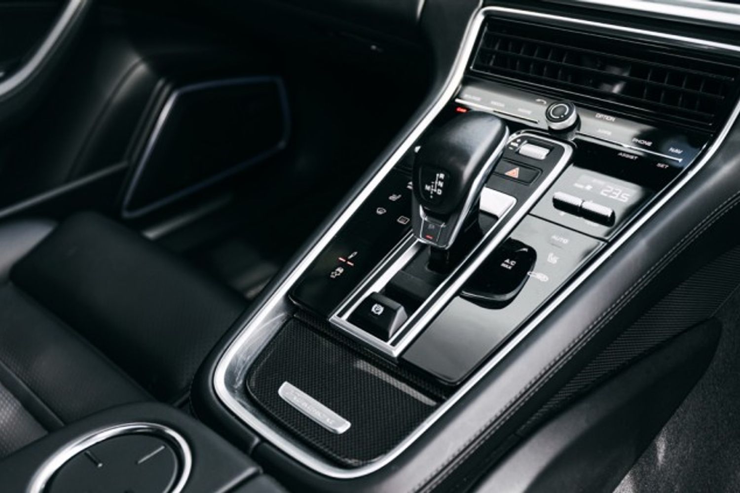 PORSCHE PANAMERA ESTATE 4.0 TURBO SPORT TURISMO PDK 5DR SEMI AUTOMATIC