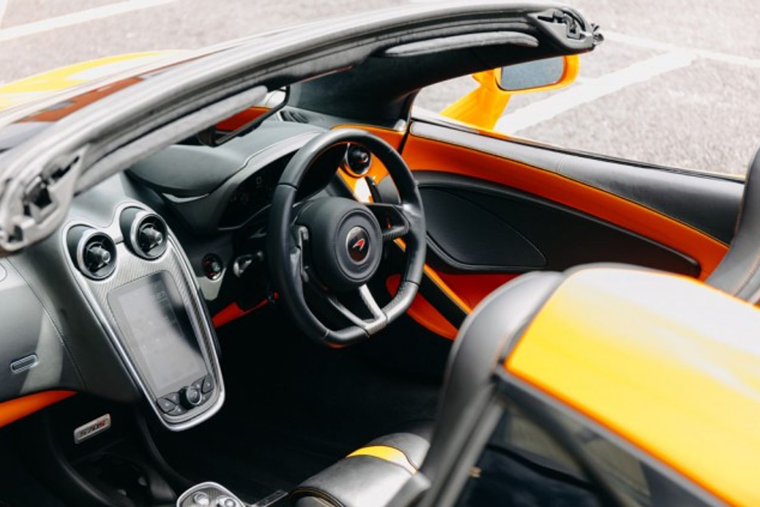 MCLAREN 570S V8 SSG CONVERTIBLE 3.8 V8 SSG 2DR SEMI AUTOMATIC