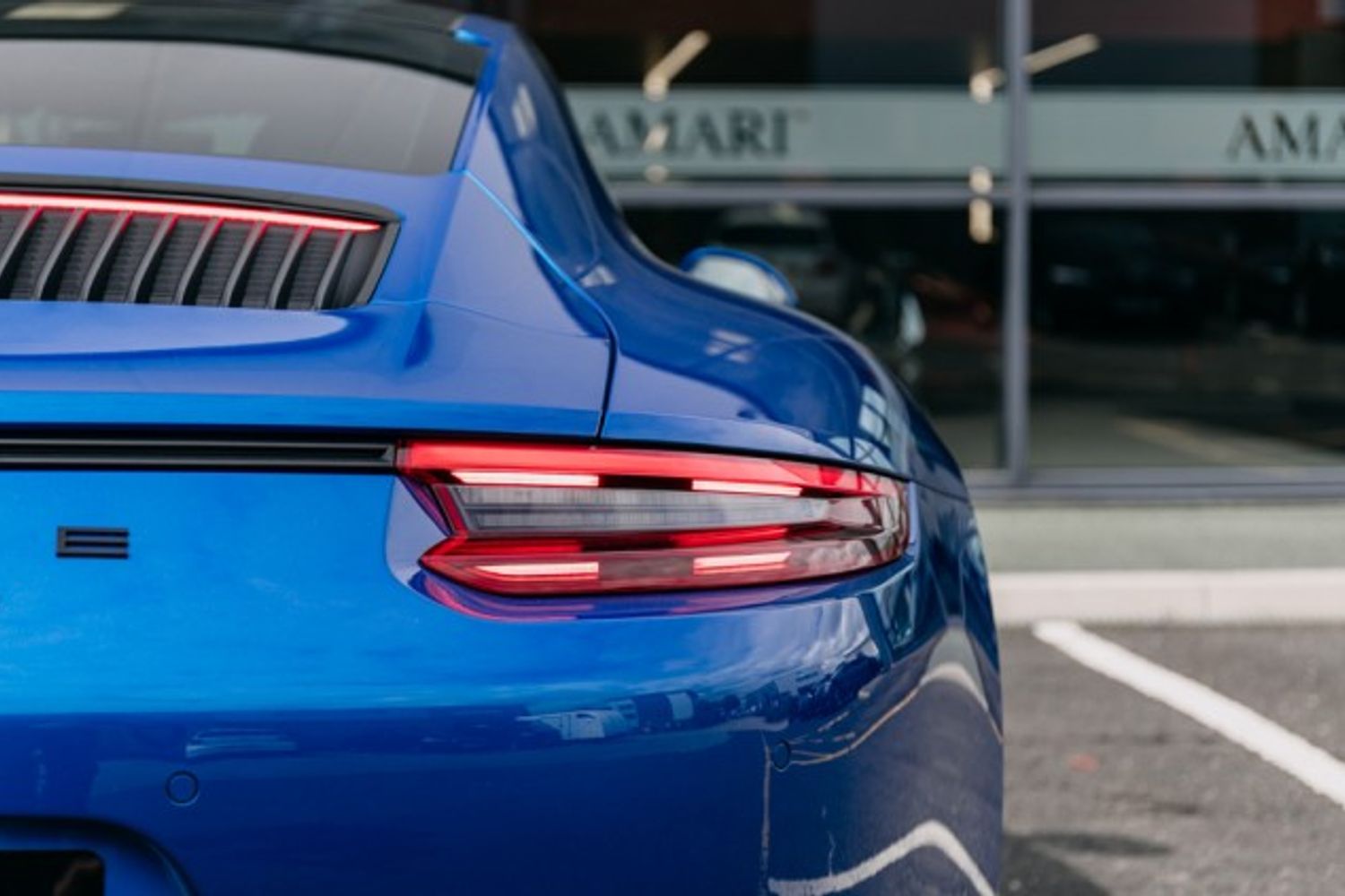 PORSCHE 911 COUPE 3.0 CARRERA GTS 2DR